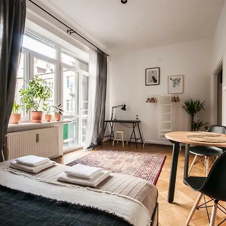 Studio Plac Trzech Krzyzy Warsaw