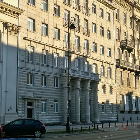 Apartment Studio Plac Trzech Krzyzy *